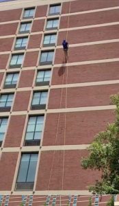 General Manager rappels down Holiday Inn building